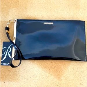 Rampage Crossbody (small)